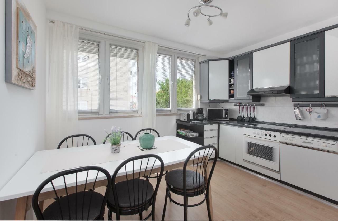 Apartment Gabriella Makarska Extérieur photo
